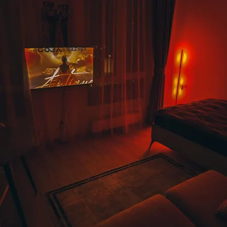 Апартаменти With A Large Balcony