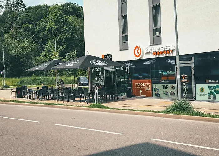 アパート With A Large Balcony